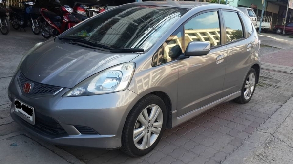 ขายฮอนด้า Jazz ปี 09 ตัว TOP