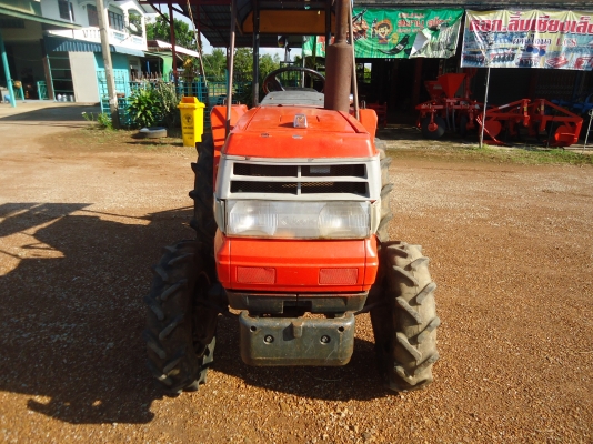 ขายรถไถนั่งขับ คูโบต้า GL-21 โฟวิล 4X4  28 แรง พร้อมใช้งาน