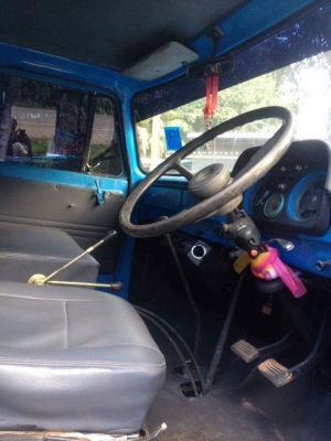 6ล้อไหญ่ๆขายต่ออีกรอบค้าบรถผมเอง 6ล้อไหญ่ๆขายต่ออีกรอบค้าบรถผมเอง