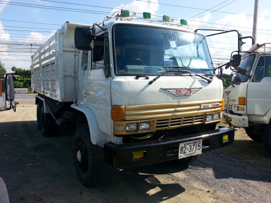 ขายดั้มHINO FM18 เครื่อง280แรง พ.เพาเวอร์ เบรกทิฟฟี่ สภาพพร้อมใช้งาน เอกสารพร้อมโอน ราคา630,000 สนใจโทร 090-8588220คุณนะ 093-3258446คุณบิว หรือเข้าดูสินค้าอื่นๆได้ที่ www.truck.in.th/498 หรือเพจFacebook ณรงค์ ซื้อขายรถมือสอง (เว็บไซต์ส่วนตัว) หรือFacebook