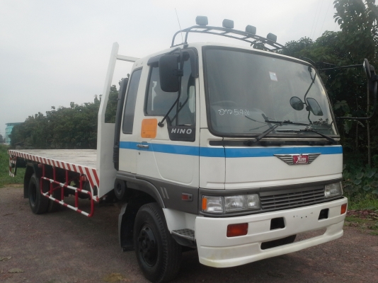 HINOไฮเท็ค 195แรง ยาว 6 ม.ยางดีทั้งหมด 6เส้น เครื่องดี ครัทซีสวย ขาย 430,000 บาท ศุภากร 081-1903107 , 081-4252943)