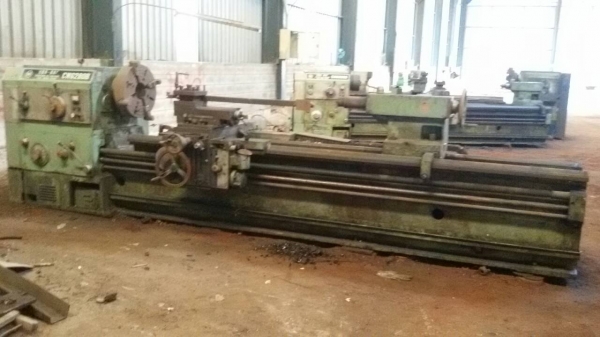 เครื่องกลึง14ฟุตสภาพสวยขายด่วน
