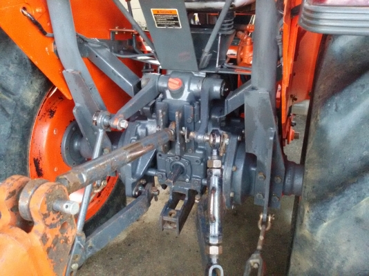 ปัญญาแทรคเตอร์..จัดมาให้ครับ ด่วน!!!คูโบต้า L3408  พร้อมใบมีดคานล่าง พร้อมผาน6&times;22ตราช้าง เล่มทะเบียนพร้อม จัดส่ง จ.นครราชสีมา