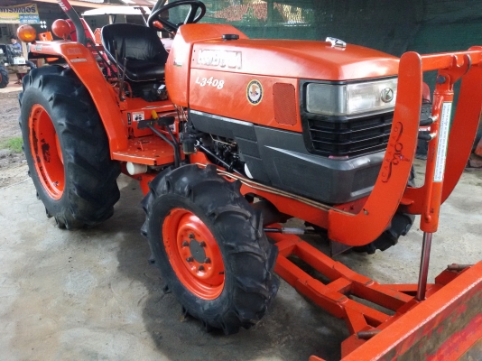ปัญญาแทรคเตอร์..จัดมาให้ครับ ด่วน!!!คูโบต้า L3408  พร้อมใบมีดคานล่าง พร้อมผาน6&times;22ตราช้าง เล่มทะเบียนพร้อม จัดส่ง จ.นครราชสีมา