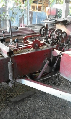 รถอัด ฟาง นิวฮอลแลน 370 พร้อมใช้