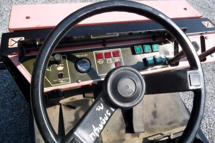 ขาย รถทำความสะอาด ดูดฝุ่น-กวาดถนน ยี่ห้อ AMANO เครื่อง HONDA 11 แรง นำเข้าจากญี่ปุ่น มีไฮโดรลิคที่ตัวเก็บ สภาพพร้อมใช้ ราคา 45,000 ขาย รถทำความสะอาด ดูดฝุ่น-กวาดถนน ยี่ห้อ AMANO เครื่อง HONDA 11 แรง นำเข้าจากญี่ปุ่น มีไฮโดรลิคที่ตัวเก็บ สภาพพร้อมใช้ ราคา 45,000