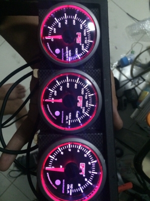 ชุดเกจวัด AUTOGAUGE แท้ หน้าดำ ไฟ2สี ขาว แดง พร้อมสายลิ้งค์ WATER OIL.T OIL.P พร้อมที่ว่างหน้า2ดิน มือ2 ญี่ปุ่น  Line:Mcballza