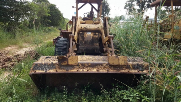 ขายรถตัก CAT 950 เอวอ่อน สภาพใช้งานได้ปกติ เครื่องดี ปั้มดี ยางไม่ค่อยสวย ขายตามสภาพนะครับ ราคาต่อรองได้ ขายรถตัก CAT 950 เอวอ่อน สภาพใช้งานได้ปกติ เครื่องดี ปั้มดี ยางไม่ค่อยสวย ขายตามสภาพนะครับ ราคาต่อรองได้