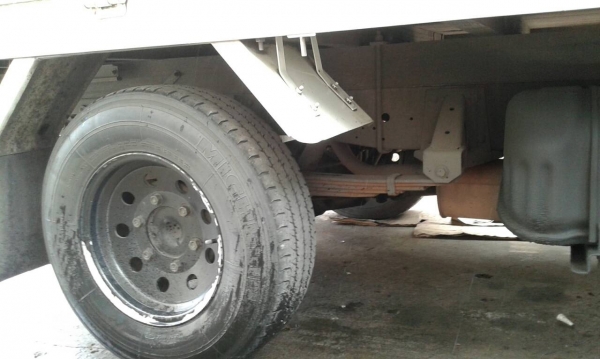 สีล้อ อีซูซุ NHR-4JG-2 ปี52 ป้ายเล็กไม่ติเวลา สภาพดีสวยบางเดิมรถวิ่งประจำ ทะเบียนพร้อมโอน ราคา 265,000บ ถูกๆ ครับ สีล้อ อีซูซุ NHR-4JG-2 ปี52 ป้ายเล็กไม่ติเวลา สภาพดีสวยบางเดิมรถวิ่งประจำ ทะเบียนพร้อมโอน ราคา 265,000บ ถูกๆ ครับ