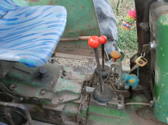 ขายรถไถจอนเดียร์ 80 แรงเพลาเดียว