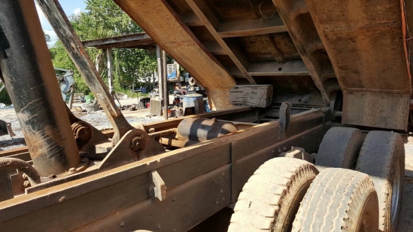 ขาย 10 ล้อดั้ม HINO FM177LA วางเครื่อง HO7C เทอร์โบ 210 แรงม้า คัสซีสวยตลอดเส้น สโลว์กลาง เบรคลมดัน ทะเบียนพร้อมโอนครับ