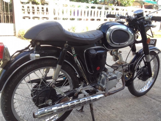 ขายรถโบราณหายากมากSUZUKI A90จัดทรงใหม่คาเฟ่ ขายรถโบราณหายากมากSUZUKI A90จัดทรงใหม่คาเฟ่