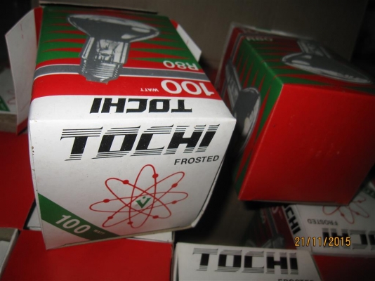 หลอดสปอร์ทไลท์ Tochi Frosted  ขั้วเกลียว