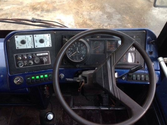 ขายรถบัสฮีโน่แอร์27ที่นั่ง เครื่องกลางเครื่องHO6C เครื่องแน่น เครื่องแอร์อยู่ท้ายอีซูซุC240 ประตูไฟฟ้าเบครทิฟฟี่พวงมาลัยเพาเวอร์ช่วงล่างหนึบคานใหญ่8น็อตล้อ สมบูรณ์สุดๆ ทะเบียนขาดเดือน มีเล่มแต่ไม่มีชุดโอนต่อภาษีได้ ขายตามสภาพถูกๆ 250000 บาท