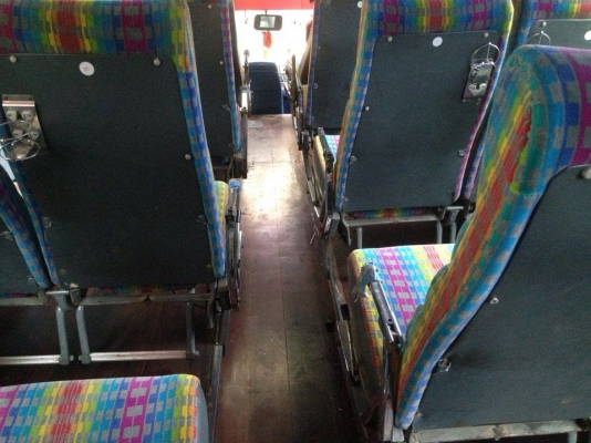 ขายรถบัสฮีโน่แอร์27ที่นั่ง เครื่องกลางเครื่องHO6C เครื่องแน่น เครื่องแอร์อยู่ท้ายอีซูซุC240 ประตูไฟฟ้าเบครทิฟฟี่พวงมาลัยเพาเวอร์ช่วงล่างหนึบคานใหญ่8น็อตล้อ สมบูรณ์สุดๆ ทะเบียนขาดเดือน มีเล่มแต่ไม่มีชุดโอนต่อภาษีได้ ขายตามสภาพถูกๆ 250000 บาท