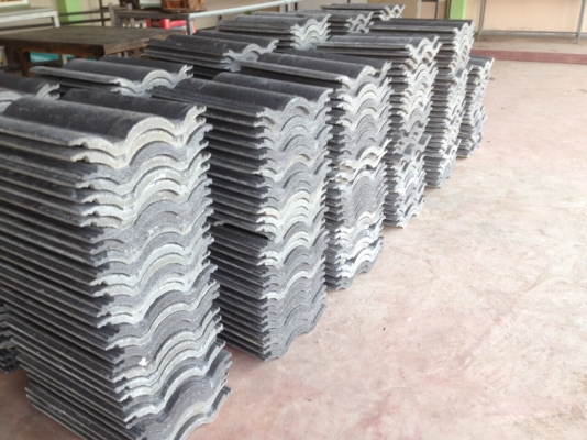 กระเบื้องหลังคาคอนกรีตลอนซีแพค สั่งมาเหลือเยอะขายถูก กระเบื้องหลังคาคอนกรีตลอนซีแพค สั่งมาเหลือเยอะขายถูก