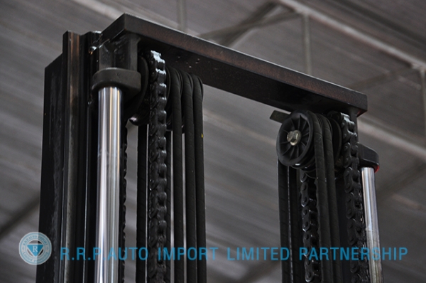 ขายรถโฟล์คลิฟท์มือสอง TOYOTA รุ่น 8FD30-30496 ราคา xxx,xxx บาท นำเข้าจากประเทศญี่ปุ่น 100\% ไม่เคยใช้งานในไทย