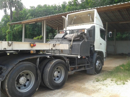 Hino 320 หางขายไปแล้ว เหลือหัวนะคะ