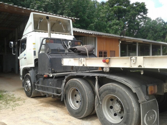 Hino 320 หางขายไปแล้ว เหลือหัวนะคะ