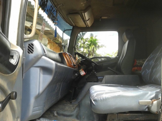 Hino 320 หางขายไปแล้ว เหลือหัวนะคะ