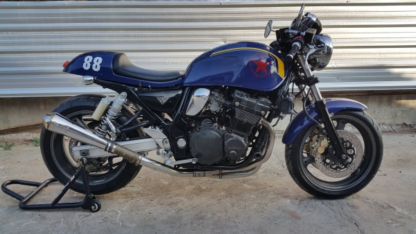 inazuma 400cc cafe racer ปี2002