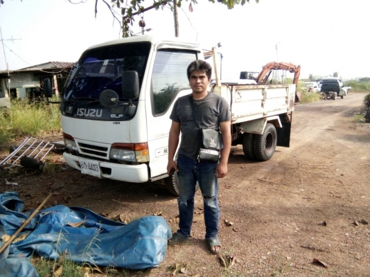 รถบรรทุก 6 ล้อ ISUZU NKR 58E   110 แรงม้า เครื่อง4BE1 กระบะยาว 3 เมตร