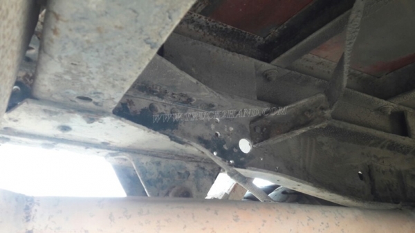 รถบรรทุก 6 ล้อ ISUZU NKR 58E   110 แรงม้า เครื่อง4BE1 กระบะยาว 3 เมตร