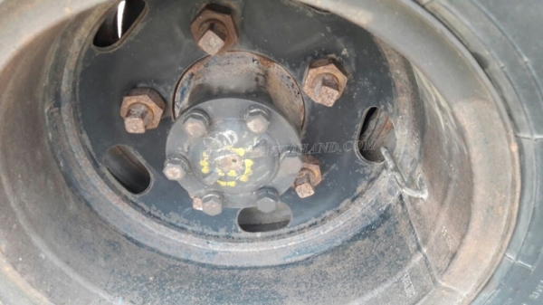 รถบรรทุก 6 ล้อ ISUZU NKR 58E   110 แรงม้า เครื่อง4BE1 กระบะยาว 3 เมตร