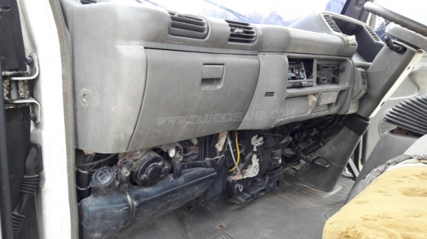 รถบรรทุก 6 ล้อ ISUZU NKR 58E   110 แรงม้า เครื่อง4BE1 กระบะยาว 3 เมตร