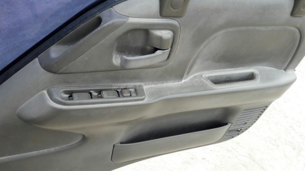 รถบรรทุก 6 ล้อ ISUZU NKR 58E   110 แรงม้า เครื่อง4BE1 กระบะยาว 3 เมตร