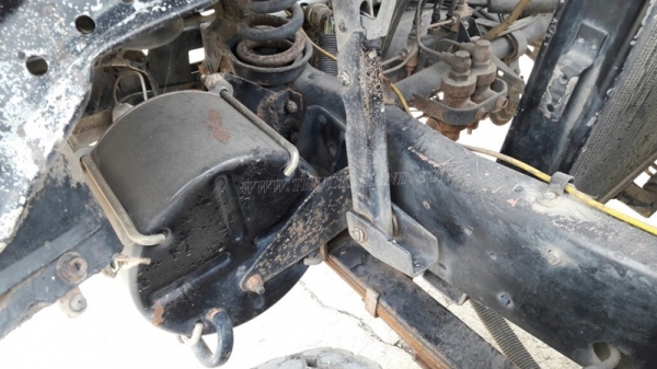 รถบรรทุก 6 ล้อ ISUZU NKR 58E   110 แรงม้า เครื่อง4BE1 กระบะยาว 3 เมตร