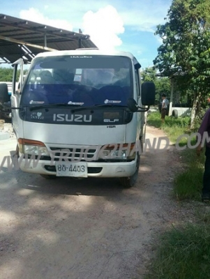 รถบรรทุก 6 ล้อ ISUZU NKR 58E   110 แรงม้า เครื่อง4BE1 กระบะยาว 3 เมตร