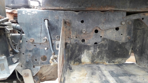 รถบรรทุก 6 ล้อ ISUZU NKR 58E   110 แรงม้า เครื่อง4BE1 กระบะยาว 3 เมตร