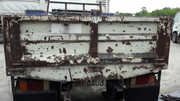 รถบรรทุก 6 ล้อ ISUZU NKR 58E   110 แรงม้า เครื่อง4BE1 กระบะยาว 3 เมตร