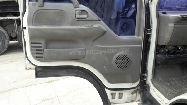 รถบรรทุก 6 ล้อ ISUZU NKR 58E   110 แรงม้า เครื่อง4BE1 กระบะยาว 3 เมตร