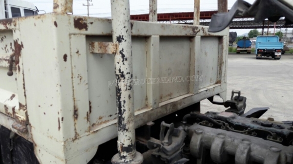 รถบรรทุก 6 ล้อ ISUZU NKR 58E   110 แรงม้า เครื่อง4BE1 กระบะยาว 3 เมตร