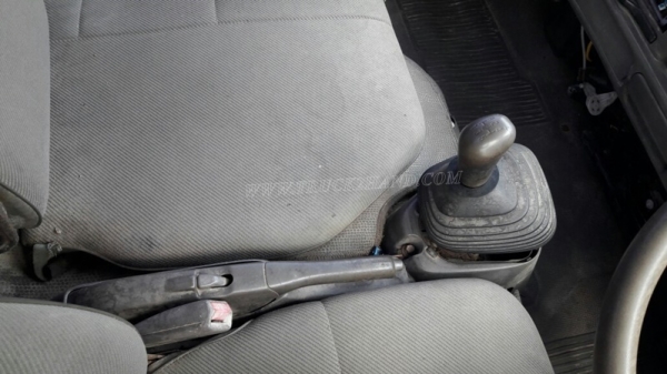 รถบรรทุก 6 ล้อ ISUZU NKR 58E   110 แรงม้า เครื่อง4BE1 กระบะยาว 3 เมตร