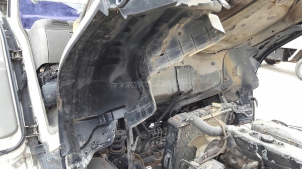 รถบรรทุก 6 ล้อ ISUZU NKR 58E   110 แรงม้า เครื่อง4BE1 กระบะยาว 3 เมตร