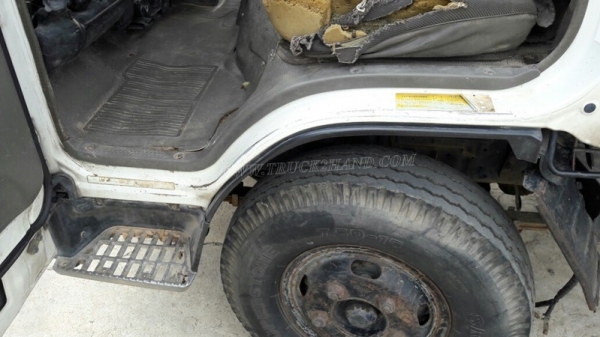 รถบรรทุก 6 ล้อ ISUZU NKR 58E   110 แรงม้า เครื่อง4BE1 กระบะยาว 3 เมตร