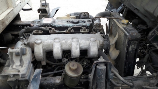 รถบรรทุก 6 ล้อ ISUZU NKR 58E   110 แรงม้า เครื่อง4BE1 กระบะยาว 3 เมตร