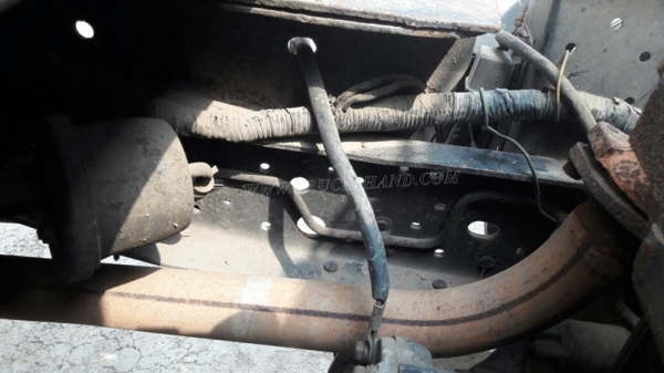 รถบรรทุก 6 ล้อ ISUZU NKR 58E   110 แรงม้า เครื่อง4BE1 กระบะยาว 3 เมตร