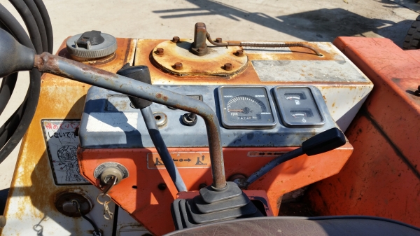 ขายด่วนรถเเม็คโครคูโบต้า KH-55แทคเหล็กเทียบเท่า PC30เคื่องคูโบต้า3สูบเก่าญี่ปุ่นแท้ไม่เคยใช้งานเมืองไทยเลยส่งให้ฟรีๆ