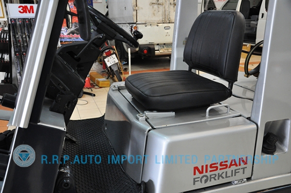 ขายรถโฟล์คลิฟท์มือสอง NISSAN  รุ่น PH02 ราคา 175,000 บาท นำเข้าจากประเทศญี่ปุ่น 100\% ไม่เคยใช้งานในไทย