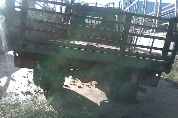 ขายรถ6ล้อ สภาพพร้อมใช้งาน เครื่อง100แรง สนใจโทร 090-8588220คุณนะ 093-3258446คุณบิว หรือเข้าดูสินค้าอื่นๆได้ที่ www.truck.in.th/498 หรือเพจFacebook ณรงค์ ซื้อขายรถมือสอง (เว็บไซต์ส่วนตัว) หรือFacebook ตลาดรถมือสอง คุณนะ