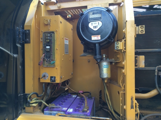 ขายแม็คโค CATERPILLAR 320C ราคา 1320000 บาท รถห้างสเป็กญี่ปุ่น ขายแม็คโค CATERPILLAR 320C ราคา 1320000 บาท รถห้างสเป็กญี่ปุ่น