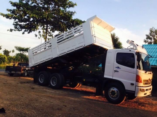 ขาย10ล้อดั้ม2เพลา HINO MEGA260แรง สภาพสวยพร้อมใช้งาน เอกสารพร้อมโอน สนใจโทร 090-8588220คุณนะ 093-3258446คุณบิว หรือเข้าดูสินค้าอื่นๆได้ที่ www.truck.in.th/498 หรือเพจFacebook ณรงค์ ซื้อขายรถมือสอง (เว็บไซต์ส่วนตัว) หรือFacebook ตลาดรถมือสอง คุณนะ