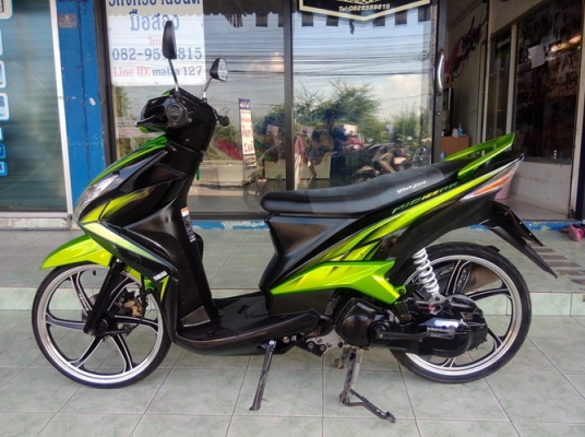 Mio125 ลายRR สีเขียวดำ (ล้อแม็กซ์) รถปลายปี53 สวยๆครับ
