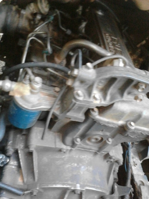 รถโตโยต้า 6 ล้อดั้ม เปลื่ยนเครื่อง 130 แรงม้า.  ปี 40    สนใจติดต่อ   081 - 6079515