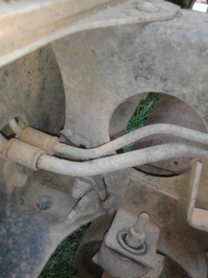 รถโตโยต้า 6 ล้อดั้ม เปลื่ยนเครื่อง 130 แรงม้า.  ปี 40    สนใจติดต่อ   081 - 6079515