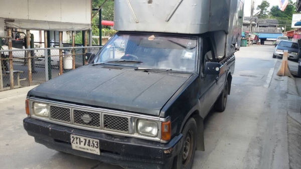 Nissan  Z16..แก๊ส NGV